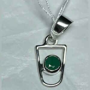 Emerald pendant